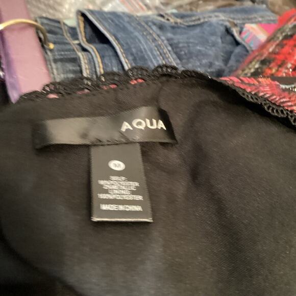 AQUA NWT LONG SLEEVE METALLIC FLORAL SIZE MED 1199 - Picture 7 of 7